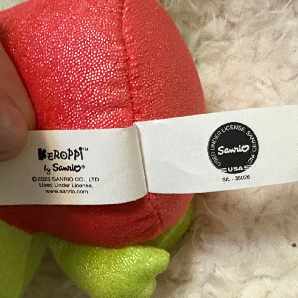Hello Kitty Keroppi Sparkly Plush NWT - Picture 7 of 8